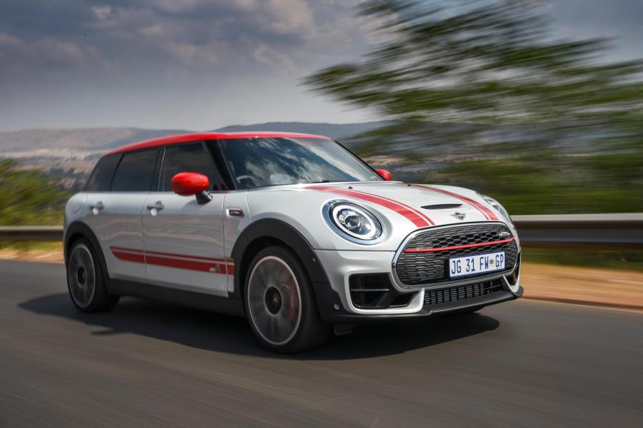  Mini John Cooper Works Clubman (F54) 2019 года  (ZA) (фото 2 из 40)